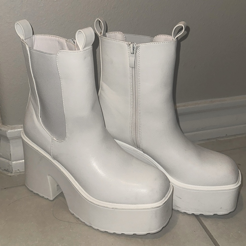 Dolls Kill - White Boot Platformrs